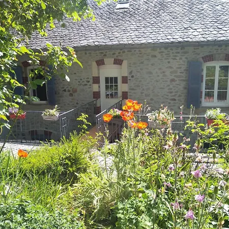 Le Relais Des Capucines Bed & Breakfast